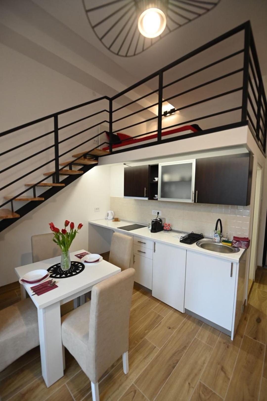 Bel Galleries Sajmiste Zimmer foto